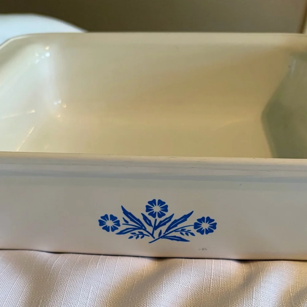 Vintage Corningware Baking Dishes Set Of 2 Loaf Pan And Square Casserole